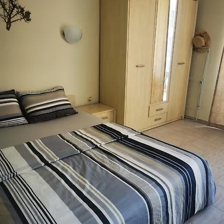 Lägenhet Beach Apartment Slăntjev Brjag
